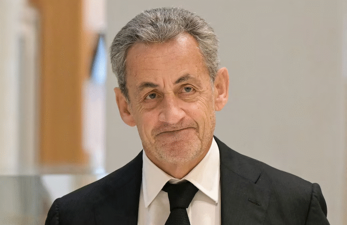 🇫🇷 Nicolas Sarkozy déjà libéré de son bracelet électronique