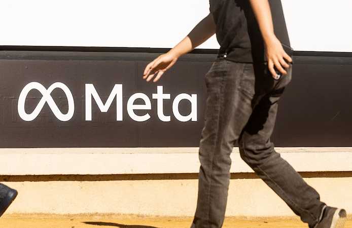 🇪🇸 Plus de 2.000 postes de modérateurs de Meta supprimés à Barcelone