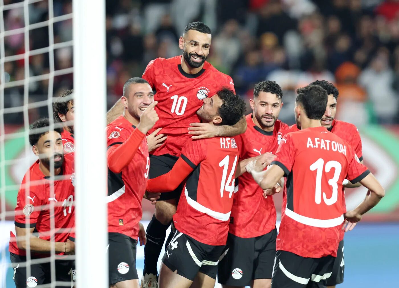 ⚡ Choc des Titans confirmé : L'Égypte sort le champion et retrouvera le Sénégal en demi-finale ! 1 image 3 19