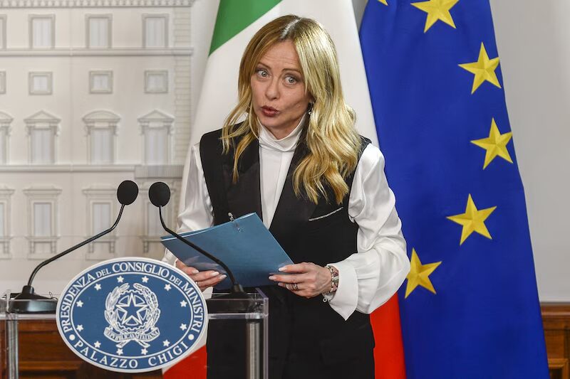 🇷🇺🇮🇹 Crise diplomatique entre Rome et Moscou : l’ambassadeur russe convoqué après des injures visant Giorgia Meloni 1 image 8 18